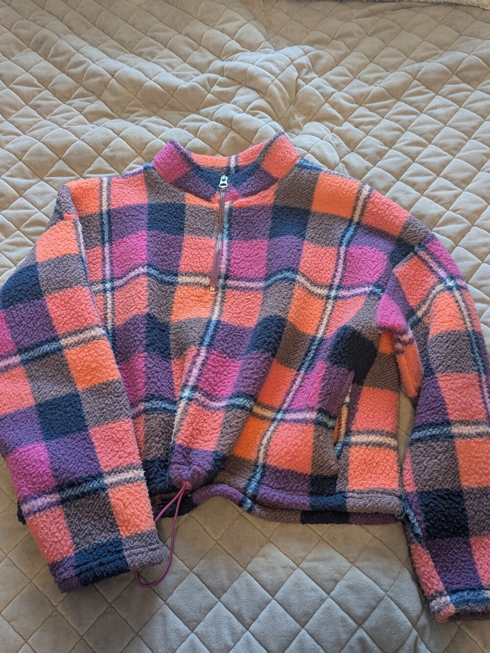 American Eagle Half-Zip Pullover semi-cropped bungee drawstring hem